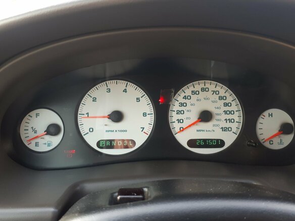 2002 Dodge Intrepid II, серебристый - вид 2