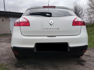2014 Renault Megane III Рестайлинг, белый, 830000 рублей, вид 3