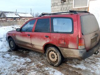 1992 Nissan Sunny Y10, пурпурный, 170000 рублей, вид 3