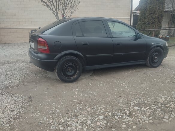 2001 Opel Astra G, чёрный, 200000 рублей - вид 1