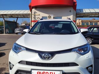 2016 Toyota RAV4 IV (XA40) Рестайлинг, белый, 2290000 рублей, вид 1