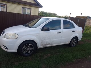 2009 Chevrolet Aveo I Рестайлинг, белый, 500000 рублей, вид 4