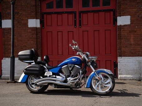 2007 Victory Kingpin, синий, 850000 рублей, вид 4