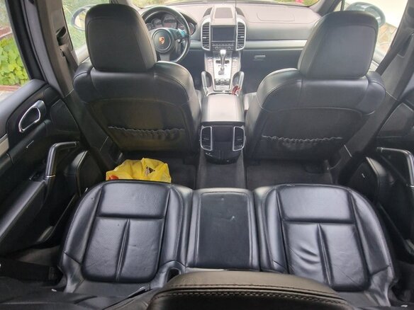 2010 Porsche Cayenne Diesel II (958), чёрный, 2712000 рублей - вид 5
