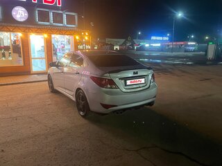 2015 Hyundai Solaris I Рестайлинг, серый, 315000 рублей, вид 2