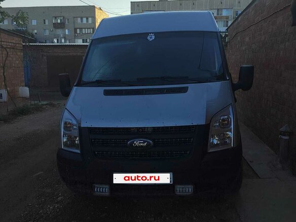 2012 Ford Transit, серебристый, 850000 рублей