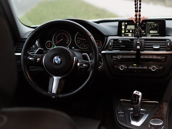 2015 BMW 3 серии 320i VI (F3x), белый, 1630000 рублей - вид 7