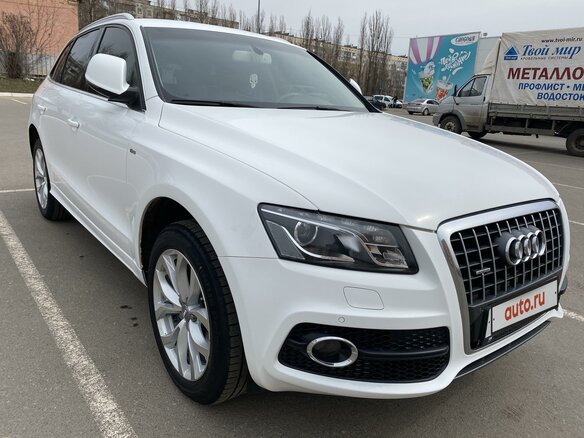 2010 Audi Q5 I (8R), белый - вид 2