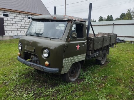 1985 УАЗ 3303, зелёный, 67000 рублей, вид 3