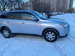 2012 Mitsubishi Outlander III, серебристый, 2200000 рублей, вид 5