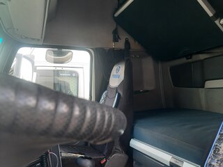 2011 Volvo FH, белый, 4000000 рублей, вид 5