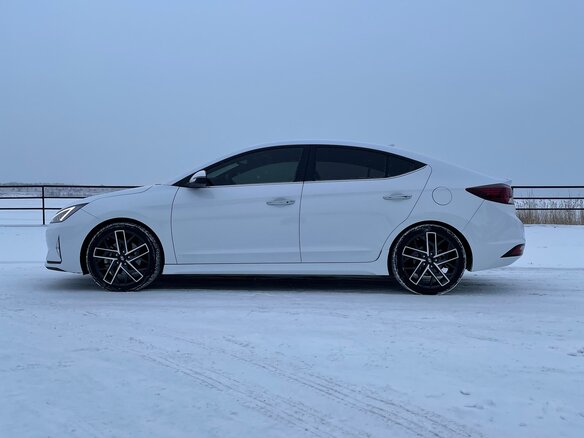 2019 Hyundai Avante N Line VI Рестайлинг, белый, 2350000 рублей - вид 8