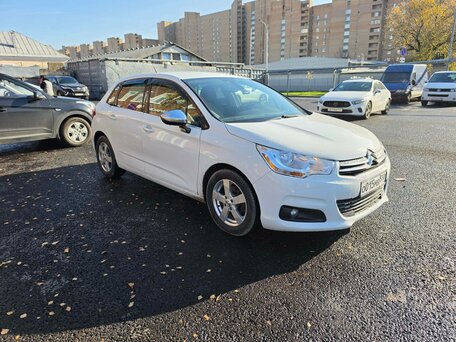 2012 Citroen C4 II, белый, 749000 рублей, вид 2