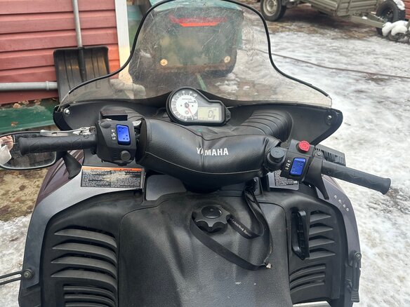 2005 Yamaha Venture, серебристый, 610000 рублей - вид 5