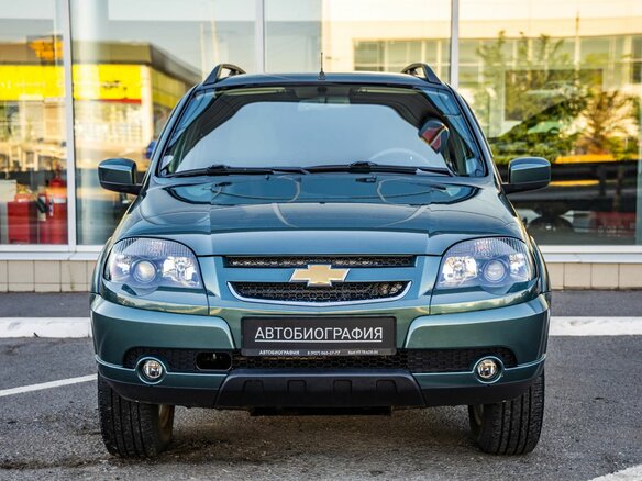 2018 Chevrolet Niva I Рестайлинг, серый - вид 1