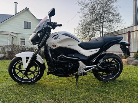 2012 Honda NC 700S, белый, 420000 рублей, вид 2