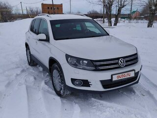 2013 Volkswagen Tiguan I Рестайлинг, белый, 1350000 рублей, вид 4