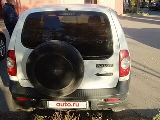 2016 Chevrolet Niva I Рестайлинг, белый, 650000 рублей, вид 3