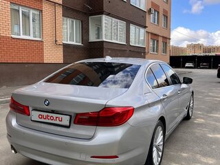 2017 BMW 5 серии 520i VII (G30/G31/G38), серый, 3270000 рублей, вид 5
