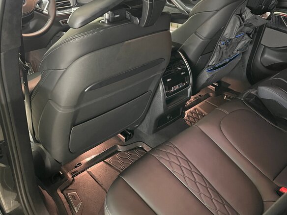 2020 BMW X6 M50d III (G06), чёрный - вид 7