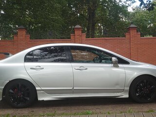 2010 Honda Civic VIII Рестайлинг, серебристый, 790000 рублей, вид 2