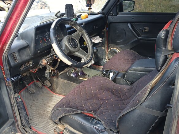 1997 Lada (ВАЗ) 2121 (4x4) I Рестайлинг, пурпурный, 710000 рублей - вид 2