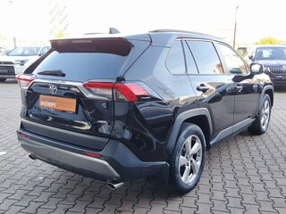 2020 Toyota RAV4 V (XA50), чёрный, 3750000 рублей, вид 3