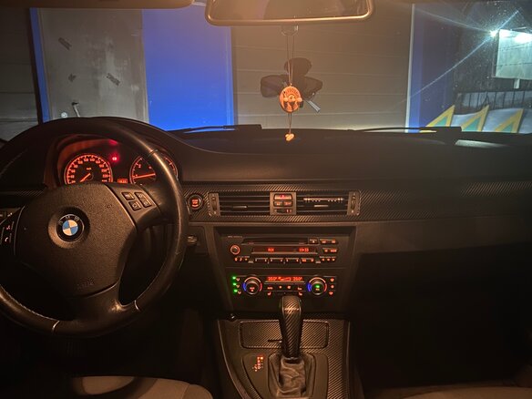 2011 BMW 3 серии 318i V (E90/E91/E92/E93) Рестайлинг, белый - вид 13