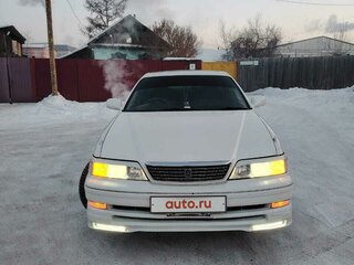 1996 Toyota Mark II VIII (X100), белый, 780000 рублей, вид 2