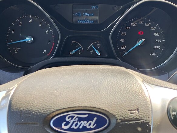 2011 Ford Focus III, серый, 830000 рублей - вид 8