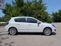 2012 Opel Astra H Рестайлинг, белый, 510000 рублей - вид 3