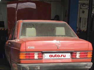 1983 Mercedes-Benz 190 (W201), коричневый, 500000 рублей, вид 3