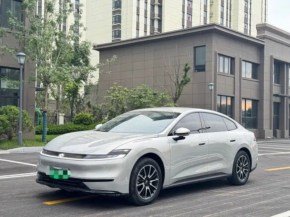 2026 Changan Qiyuan A06 51.48 kWh, белый, 2260000 рублей