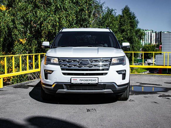 2018 Ford Explorer V Рестайлинг 2, белый - вид 1