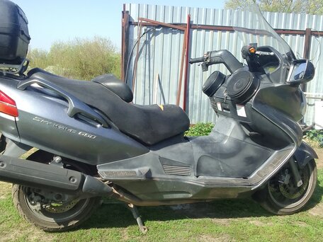 2007 Suzuki Burgman (SkyWave) 650, серый, 200000 рублей, вид 1