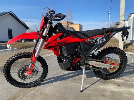2023 FX moto X8 (CB 250), красный, 250000 рублей, вид 2