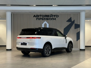 2025 Lynk & Co 900, белый, 7300000 рублей, вид 2