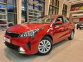 2021 Kia Rio IV Рестайлинг, красный