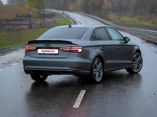 2017 Audi A3 III (8V) Рестайлинг, серебристый, 2190000 рублей, вид 5