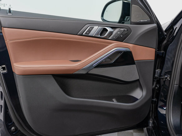 2025 BMW X6 40i III (G06) Рестайлинг, чёрный, 14490000 рублей - вид 25