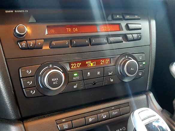 2013 BMW X1 20i I (E84) Рестайлинг, синий - вид 6