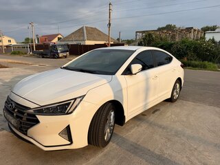 2019 Hyundai Elantra VI (AD) Рестайлинг, белый, 1650000 рублей, вид 1
