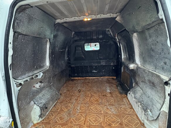 2008 Ford Transit Connect, белый, 450000 рублей - вид 6
