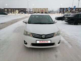 2012 Toyota Corolla Axio XI (E160, E170, E180), белый, 950000 рублей, вид 2
