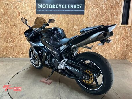 2005 Yamaha YZF-R1, чёрный, 670000 рублей, вид 5