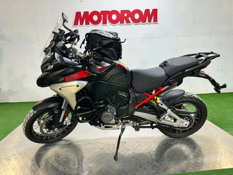 2024 Ducati Multistrada V4, чёрный, 2350000 рублей, вид 1