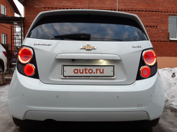 2013 Chevrolet Aveo II, белый - вид 8