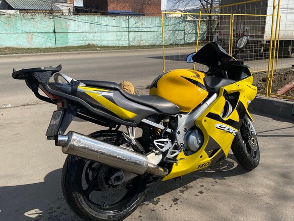 2002 Honda CBR 600F, жёлтый, 400000 рублей - вид 6