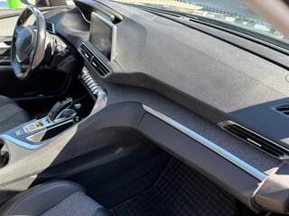 2020 Peugeot 3008 II, серый, 2450000 рублей, вид 5