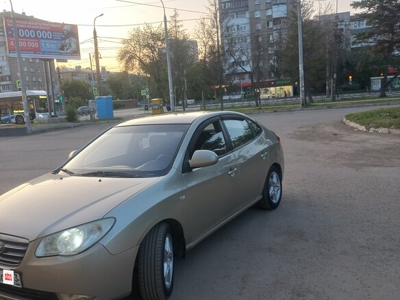 2007 Hyundai Elantra IV (HD), бежевый, 495000 рублей